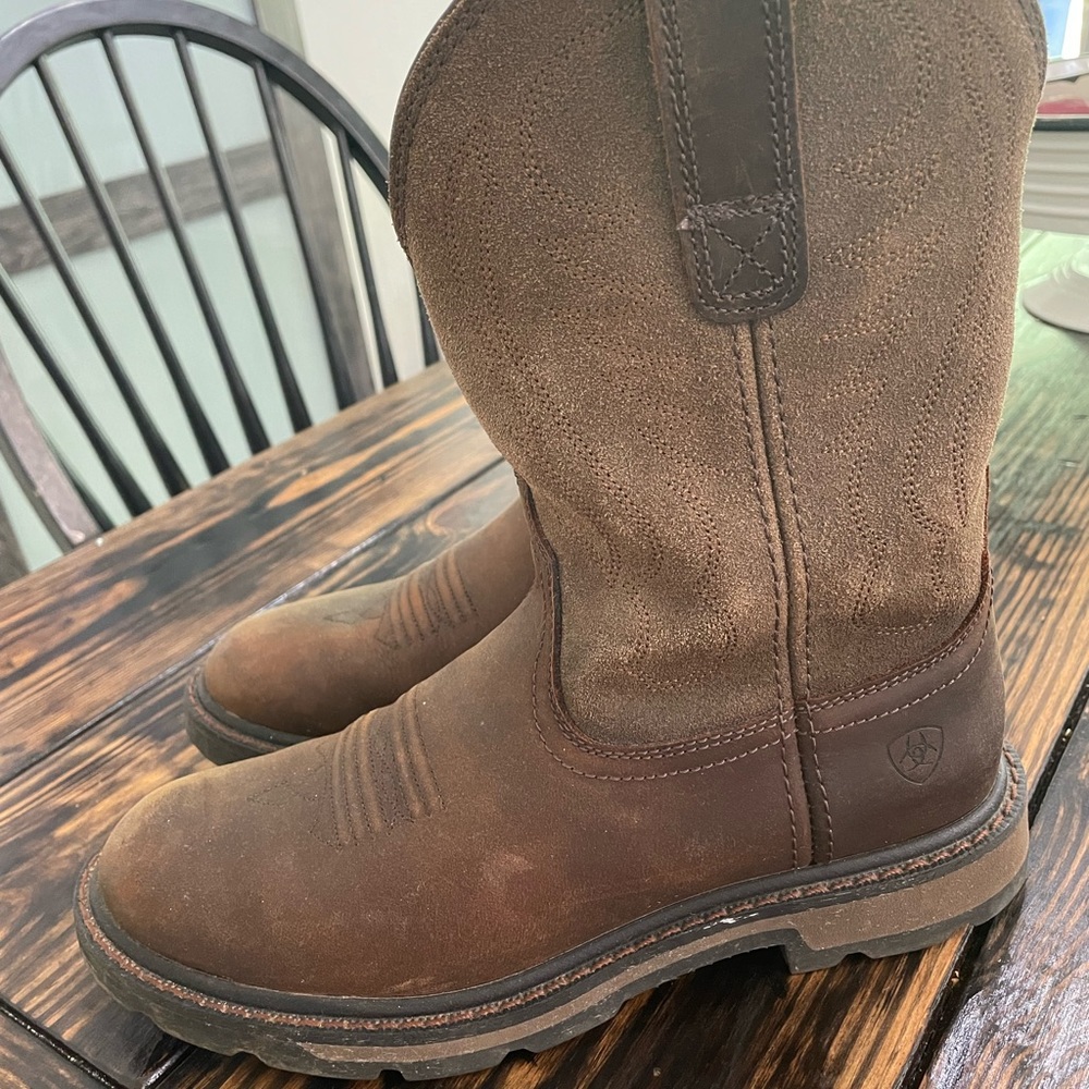 Ariat Boots -mens